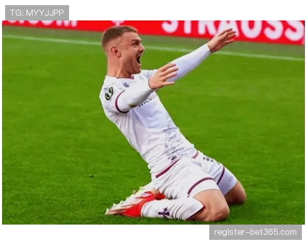 博洛尼亚官,卡拉布里亚,左踝扭伤,B体育,体育投注,即时赛事投注,体育赔率,B体育官网